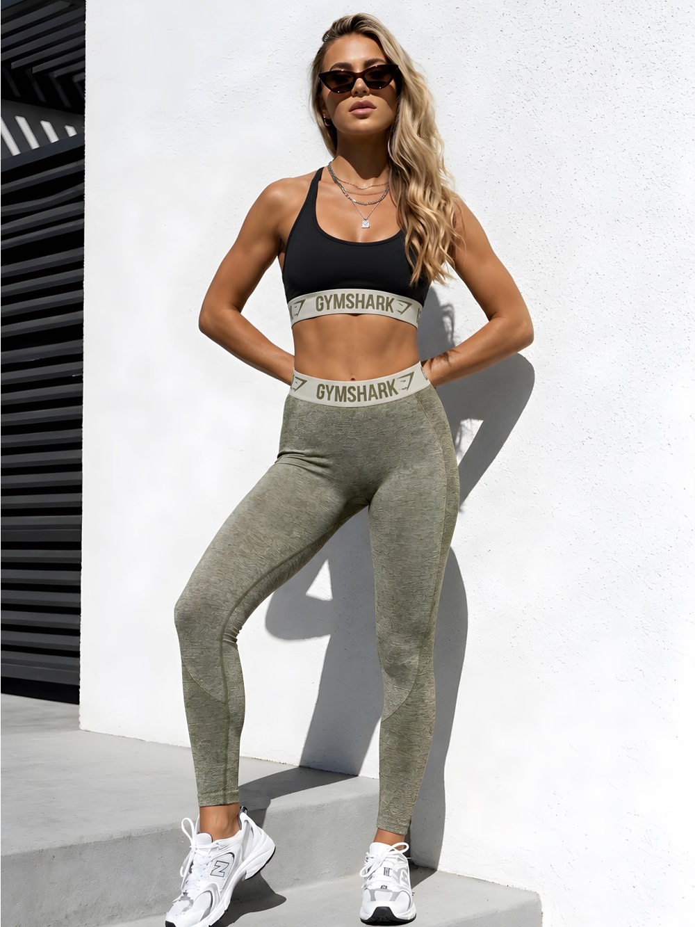 Gymshark Flex Leggings in Marsh Green Marl S